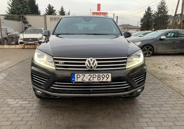 Volkswagen Touareg cena 114900 przebieg: 165500, rok produkcji 2016 z Poznań małe 301